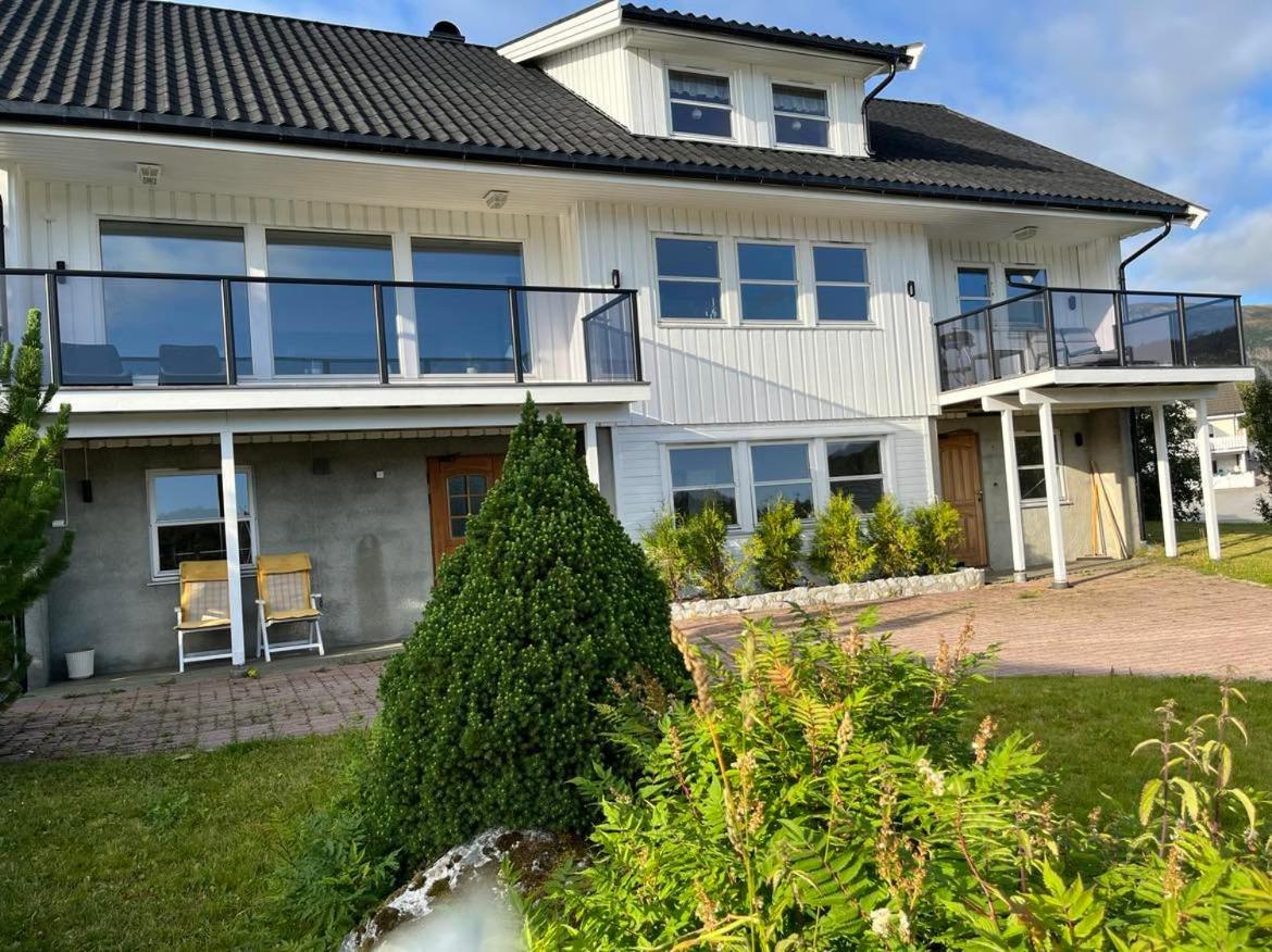 Lena Apartment Tromso Kvaloya المظهر الخارجي الصورة